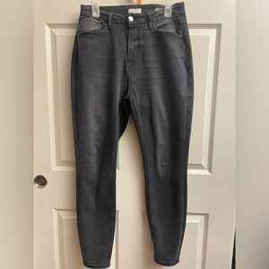 Forever 21 Women's Charcoal Black Skinny Jeans Tummy Control Curve Love